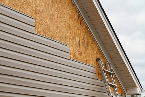 24/7 Emergency Storm Damage Siding Repair experts in Elizabeth, CO